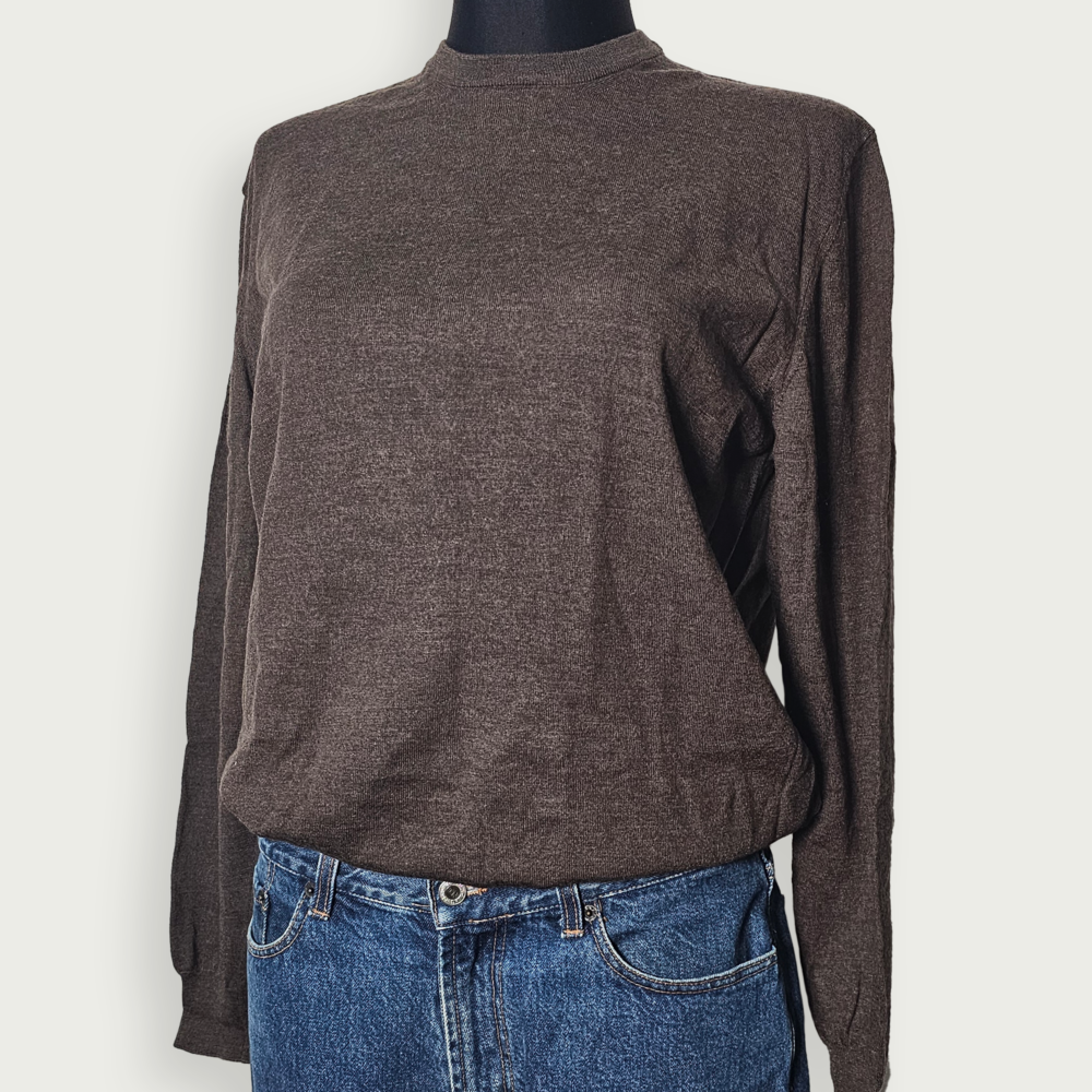 Brown 100% wool classic crewneck sweater