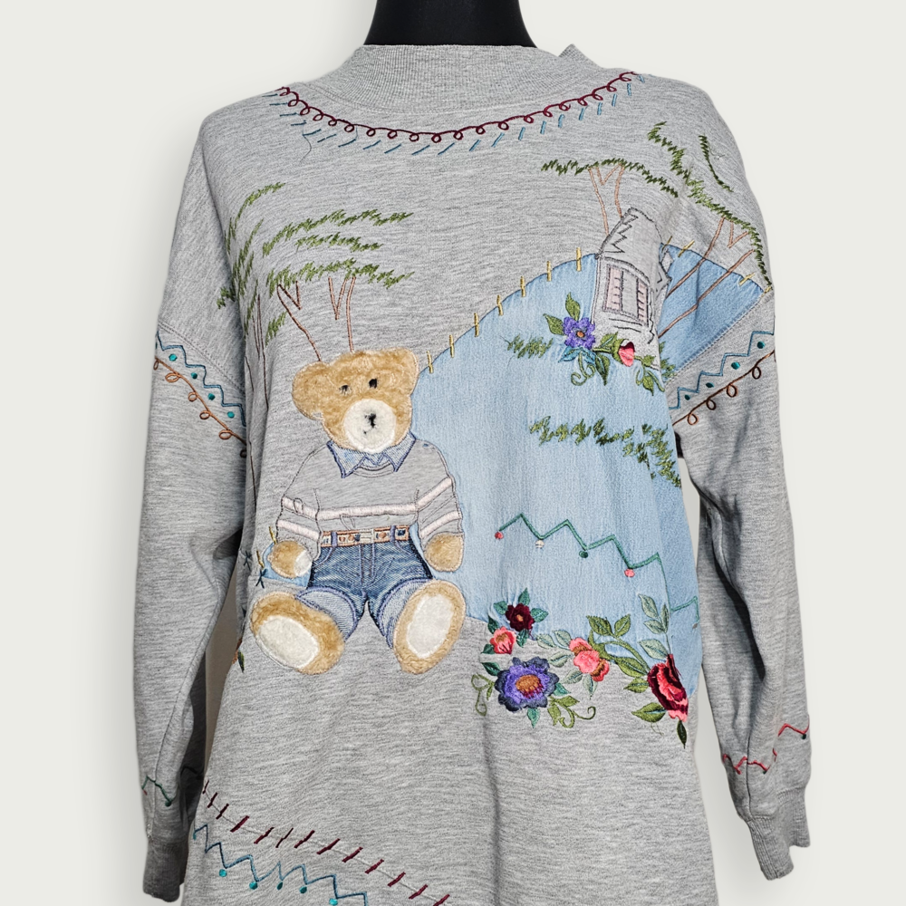 grey bear embroidered cotton sweater - size m