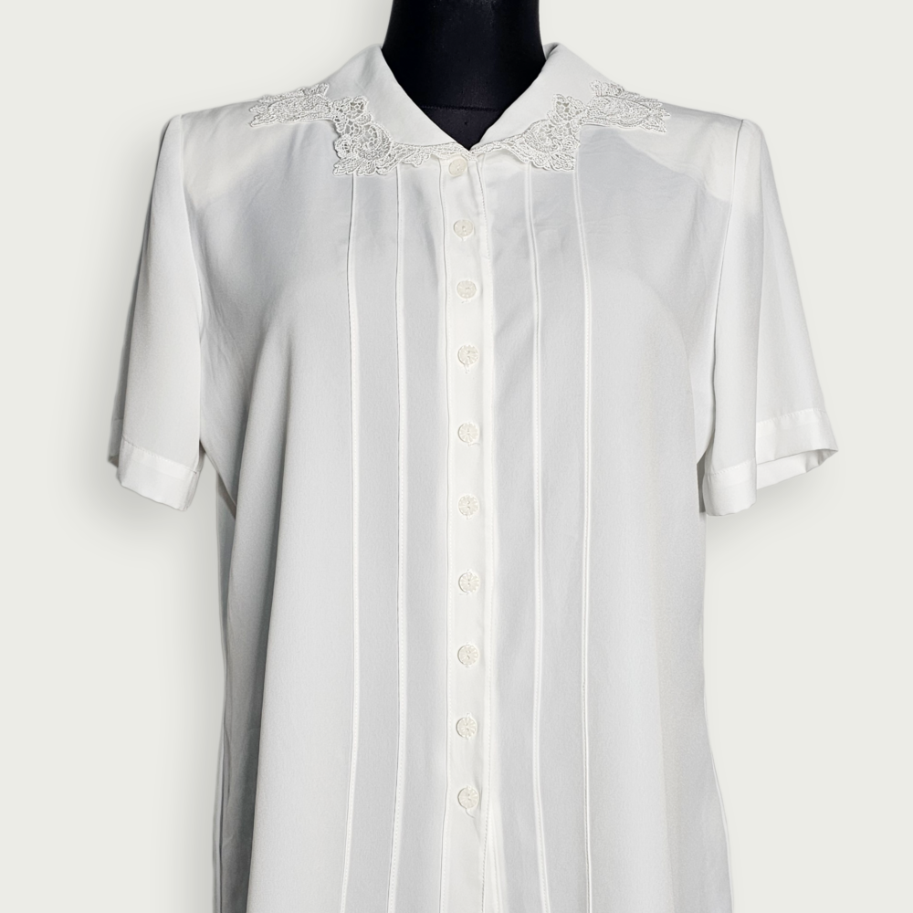 Kellermann of Scandinavia Vintage-Inspired Blouse with Lace Collar